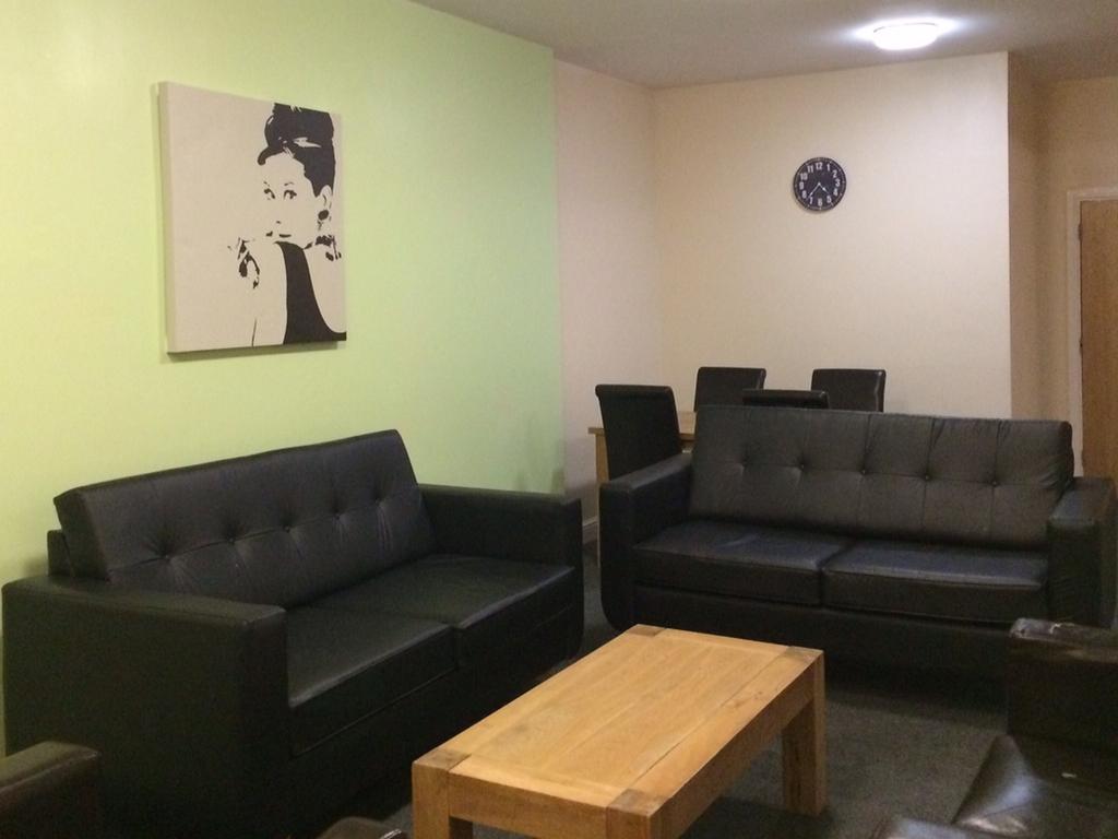 Auberge de jeunesse Oliver House à Liverpool Extérieur photo